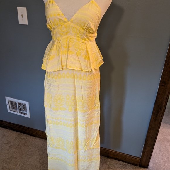 Future collective by Jenny K Lopez, sz 6 - Picture 2 of 5